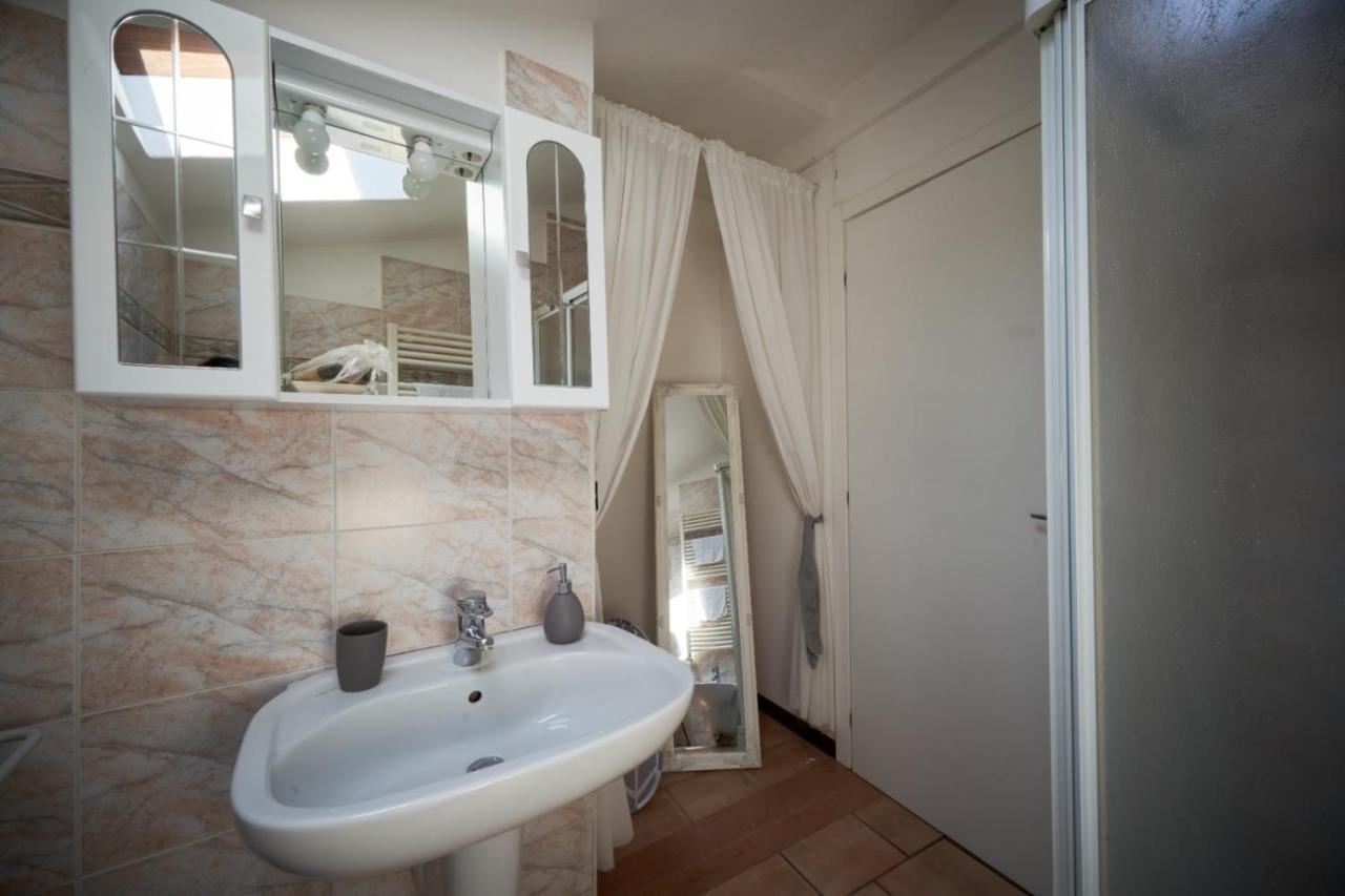 Porto Valentino Apartment Σιρμιόνε Εξωτερικό φωτογραφία