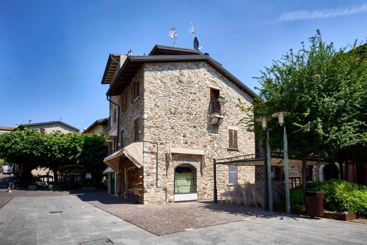 Porto Valentino Apartment Σιρμιόνε Εξωτερικό φωτογραφία